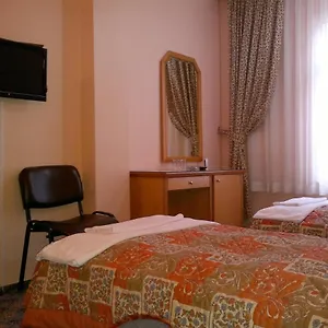 *** Otel Yalta Türkiye