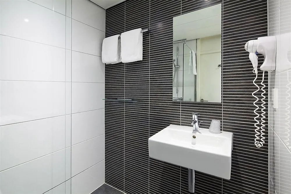Van Der Valk Hotel Rotterdam Nieuwerkerk Nieuwerkerk aan den IJssel 4*,  Netherlands